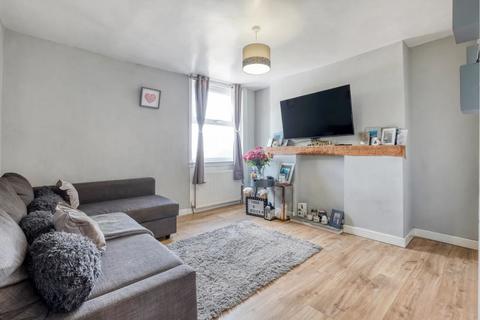 80 Alcester Road, Studley, B80 7NP