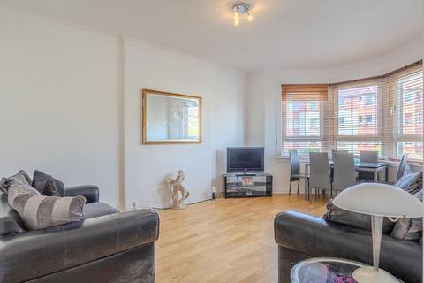 0/2, 10 Barmulloch Road, Glasgow, G21 4YF