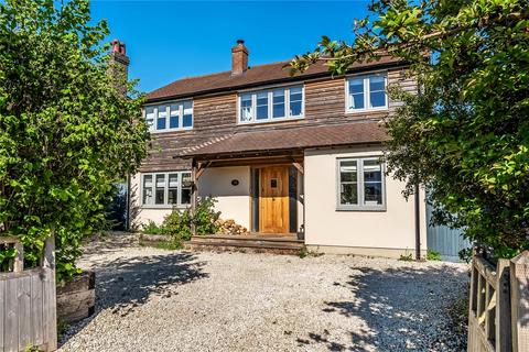 30 Chalkpit Lane, Oxted, RH8 0NE