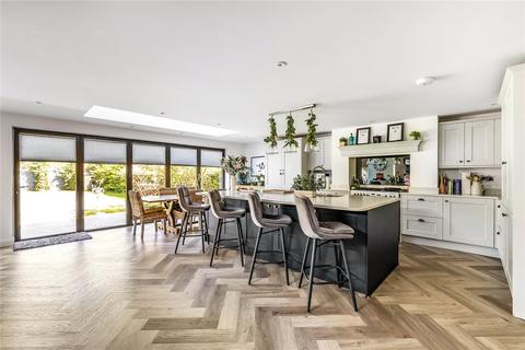 30 Chalkpit Lane, Oxted, RH8 0NE