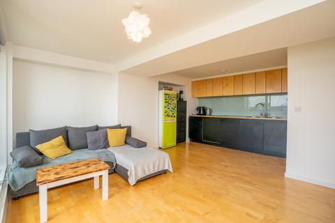 2 bedroom flat for sale, Leeds LS9
