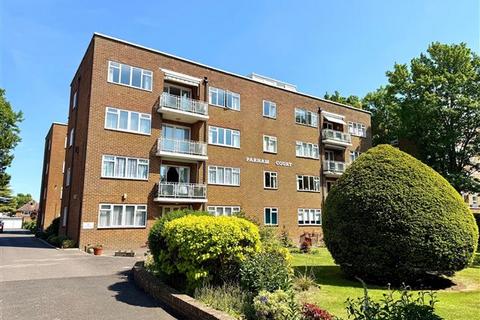 2 bedroom flat for sale, Grand Avenue, West Worthing, West Sussex, BN11 5AH
