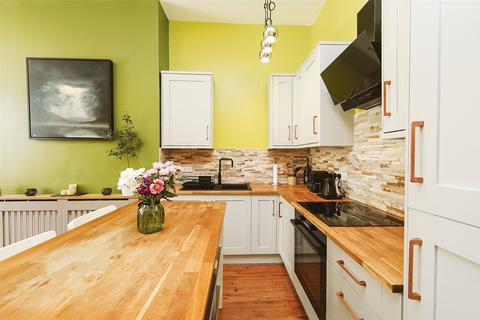 2 bedroom apartment for sale, Princes Avenue, Princes Park, Liverpool, Merseyside, L8