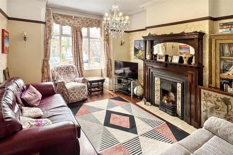 4 bedroom detached house for sale, Anderton Park Road, Birmingham B13