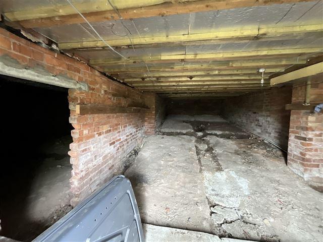 Underhouse storage