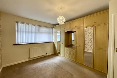 2 bedroom semi-detached bungalow for sale, Eden Grove, Sheffield, S26 4TP