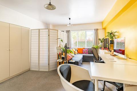 Studio for sale, Bristol BS1