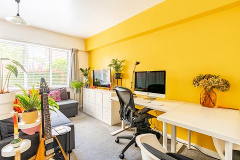 Studio for sale, Bristol BS1