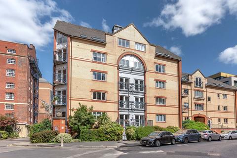 Studio for sale, Bristol BS1