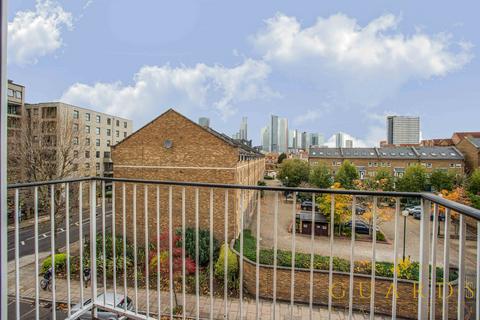 2 bedroom apartment for sale, Fawley Lodge, London E14