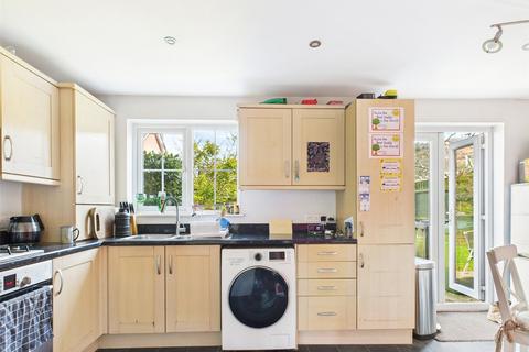 3 bedroom terraced house to rent, Frome Valley Way, Ross-on-Wye, Herefordshire, HR9