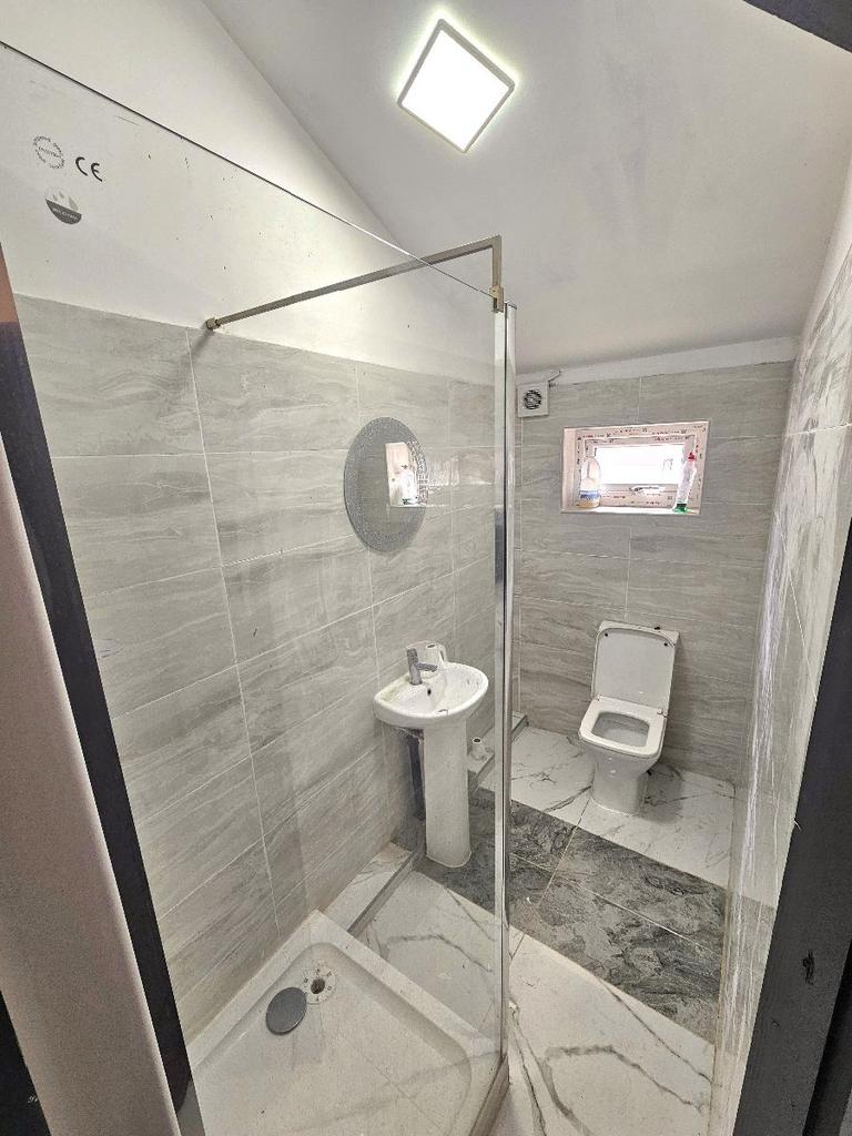 Flat 1