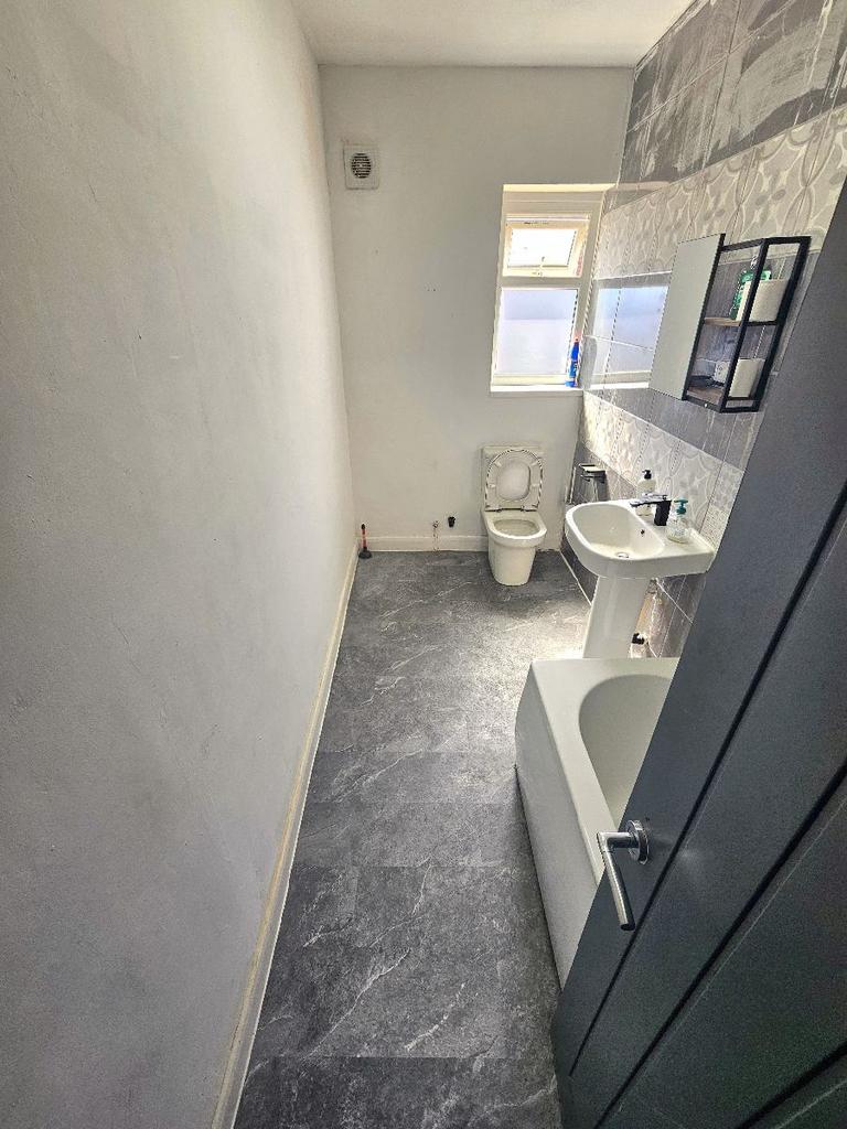 Flat 2