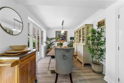 26 The Shearers, Bishop's Stortford, CM23 4AZ