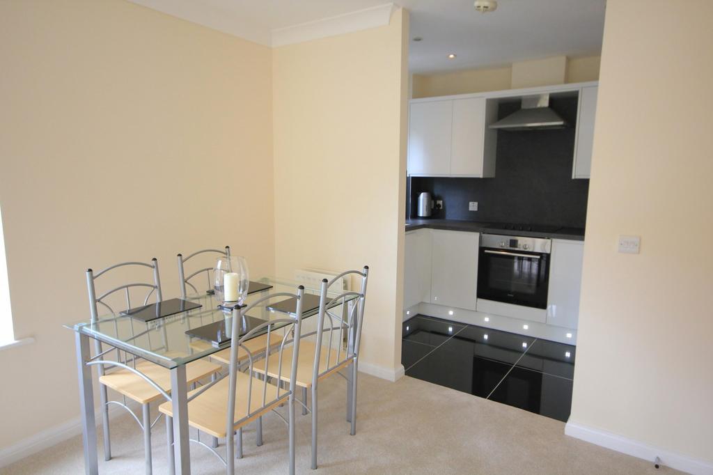 Kitchen/Diner (Main)