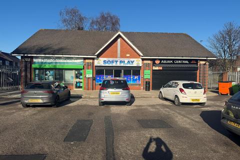 Convenience store to rent, Deysbrook, Liverpool L12