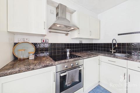 1 bedroom apartment to rent, Aldford Close, Manchester M20