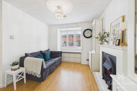 1 bedroom apartment to rent, Aldford Close, Manchester M20
