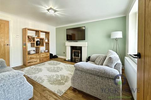 1 Elmbridge Close, Royston, Barnsley, S71 4BQ