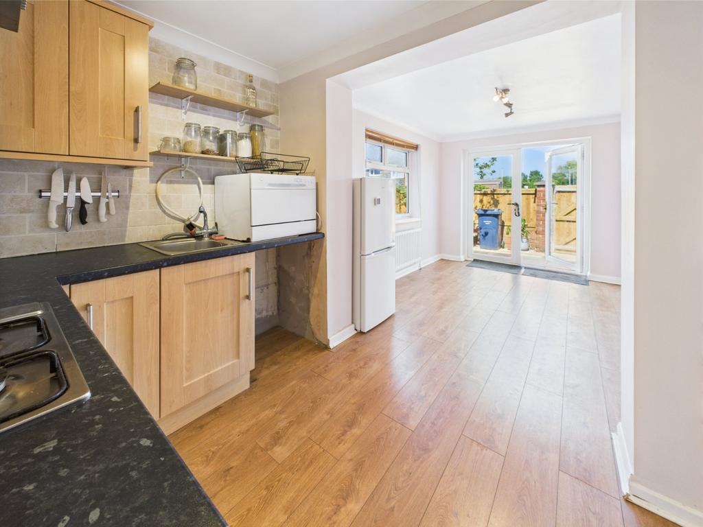 Kitchen/Dining Room