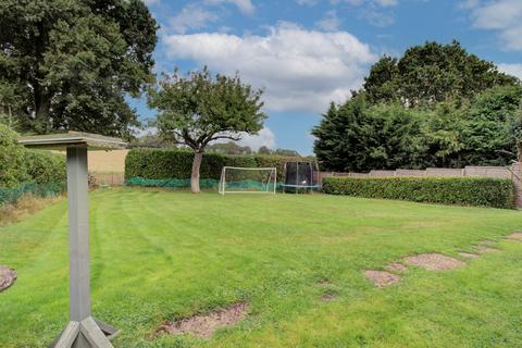 undefined, Hogg Lane, Holmer Green HP15