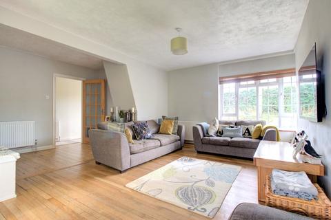 undefined, Hogg Lane, Holmer Green HP15