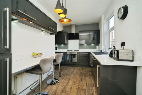 3 bedroom terraced house for sale, Silverdale Road, Wigan WN5