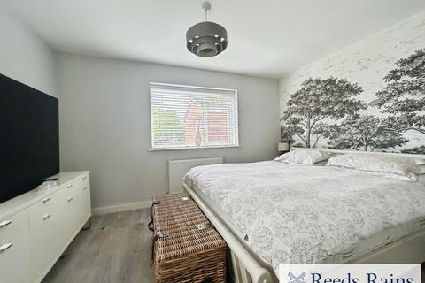 216 Duchy Road, Salford, M6 6GP