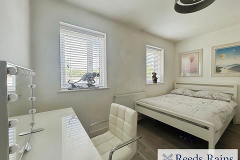 216 Duchy Road, Salford, M6 6GP