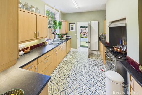 3 bedroom terraced house for sale, Falsgrave Road, North Yorkshire YO12