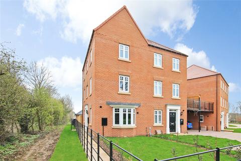 4 bedroom semi-detached house to rent, Muirfield, Durham DH1