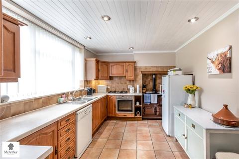4 bedroom detached house for sale, Rotherham Road, Tickhill, South Yorkshire, DN11