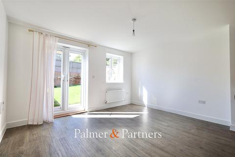 undefined, Hedge End, Walton on the Naze, Essex, CO14