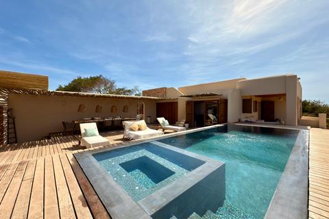 4 bedroom villa, Formentera, Spain