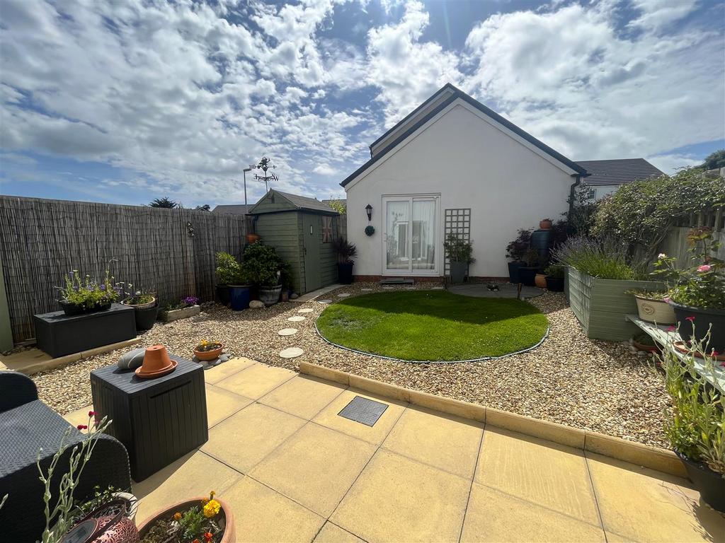 Garden 2.jpeg