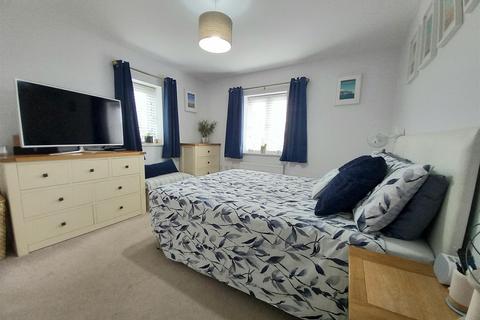 61 Taylor Crescent, Westward Ho, Bideford, EX39 3FA