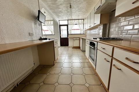 3 bedroom semi-detached house for sale, Fordstone Avenue, Preesall FY6