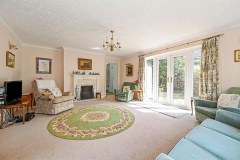 undefined, Dauntsey Lane, Weyhill