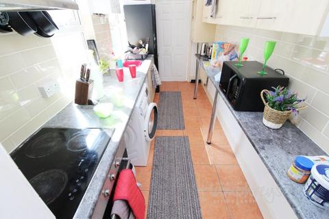 1 bedroom in a house share to rent, St Thomas Road, Erdington B23 - 8am-8pm Viewings