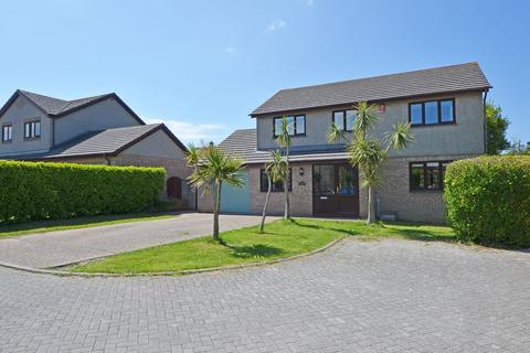 22 Tehidy Close, Camborne, TR14 0HL