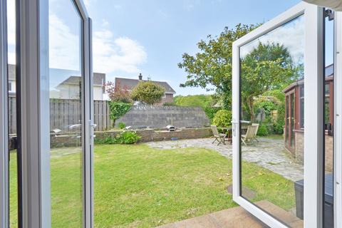 22 Tehidy Close, Camborne, TR14 0HL