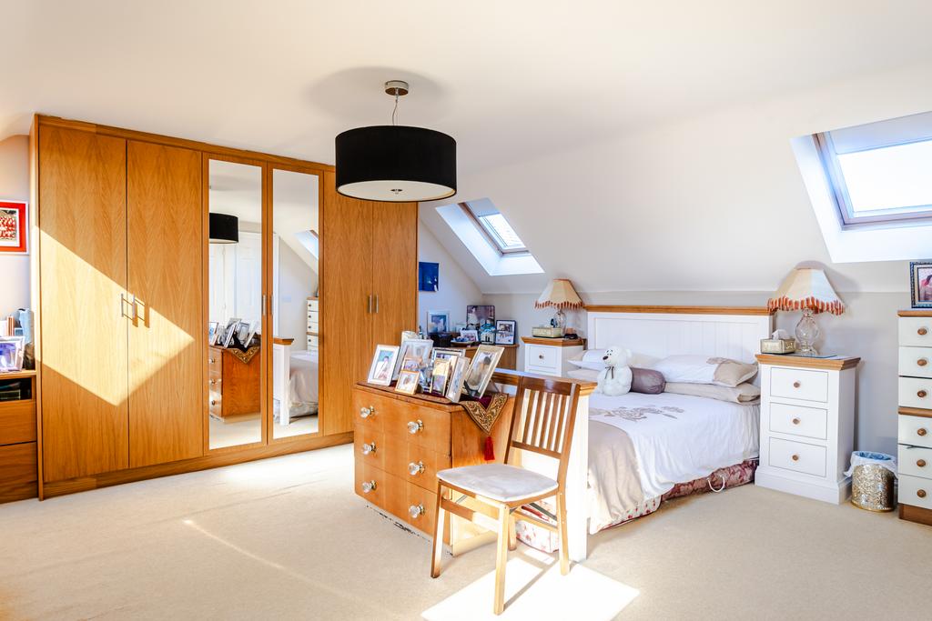Bedroom4a