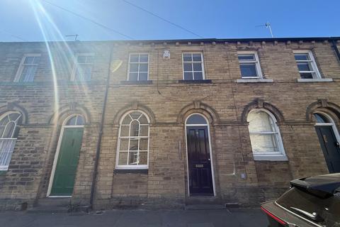 2 bedroom terraced house for sale, Caroline Street, Shipley BD18
