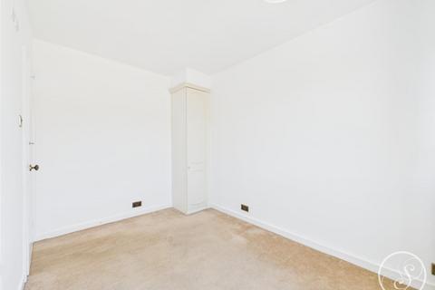 12 Brookhill Drive, Leeds, LS17 8QG