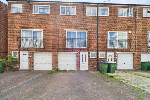 38 Regent Square, Belvedere, DA17 6EP