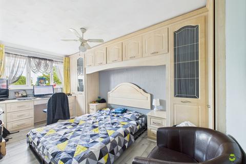 38 Regent Square, Belvedere, DA17 6EP