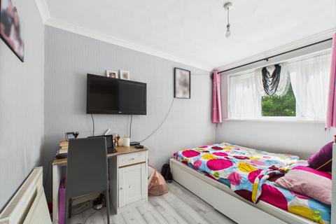 38 Regent Square, Belvedere, DA17 6EP