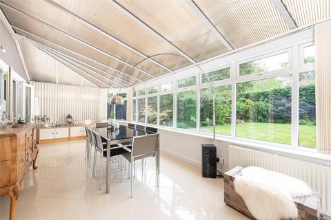 undefined, Wolverton Road, Blakelands, Milton Keynes, Buckinghamshire, MK14