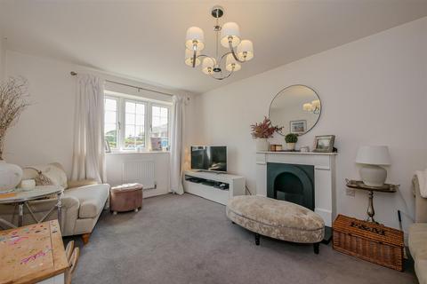 54 Bonners Mead, Benson, Wallingford, OX10 6EU