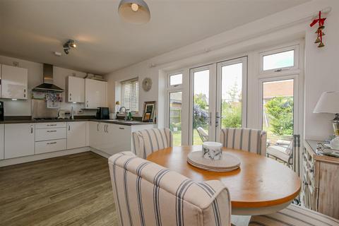 54 Bonners Mead, Benson, Wallingford, OX10 6EU